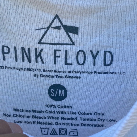 Pink Floyd Womens S/M short sleeve white machine gun distressed tee top - Picture 6 of 6